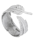 Anillo hoja abierta
