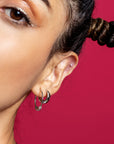Aretes curvos con cuentas plata .925