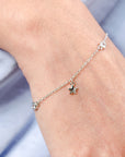 PULSERA ESTRELLAS COLGANTE Y ZIRCONIA
