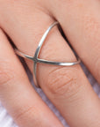 ANILLO CRUZADO / PLATA.925 / Baño de Rodio / 21.10x20.26mm